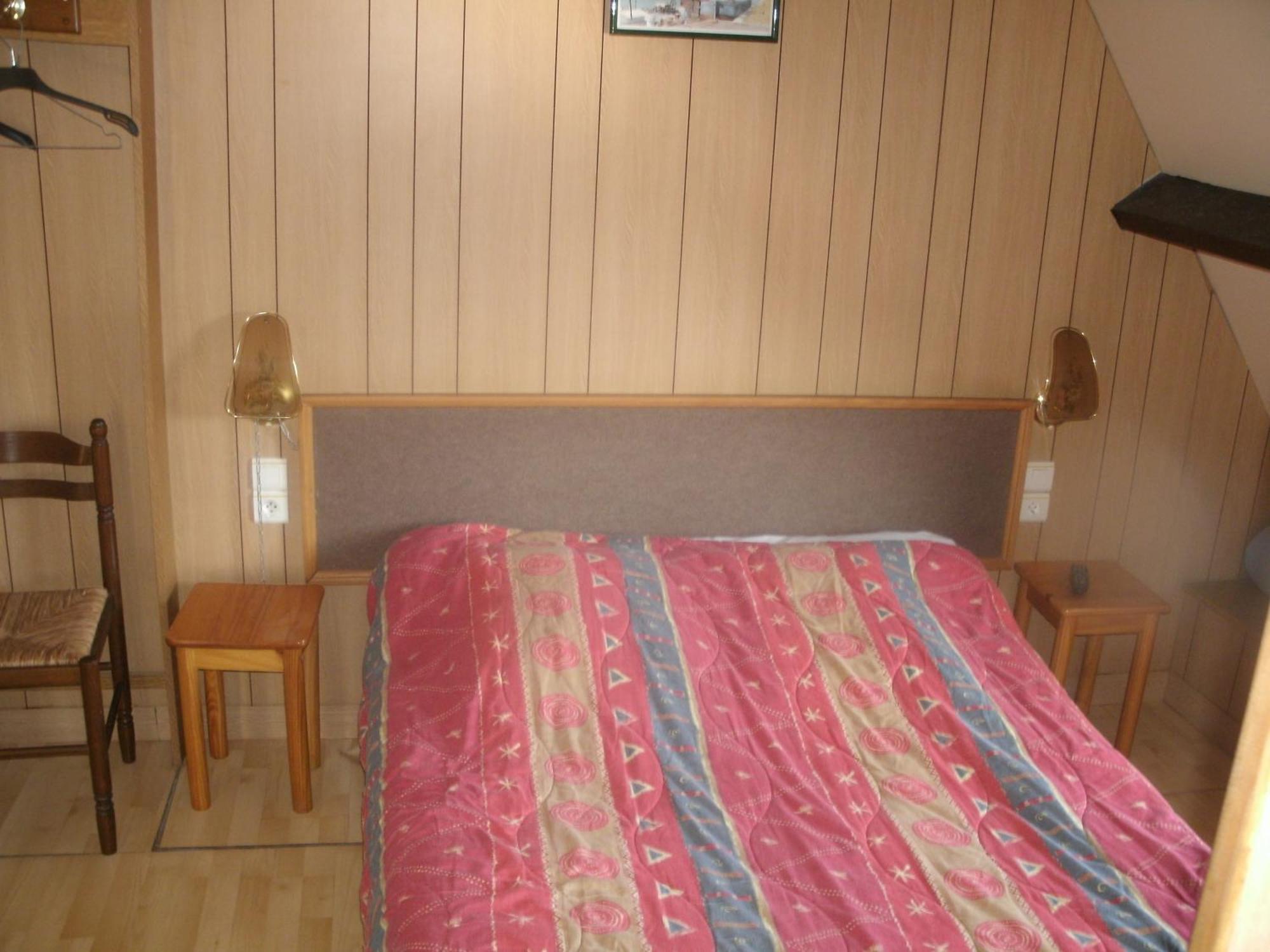 Auberge Des Etangs Roussent Zewnętrze zdjęcie