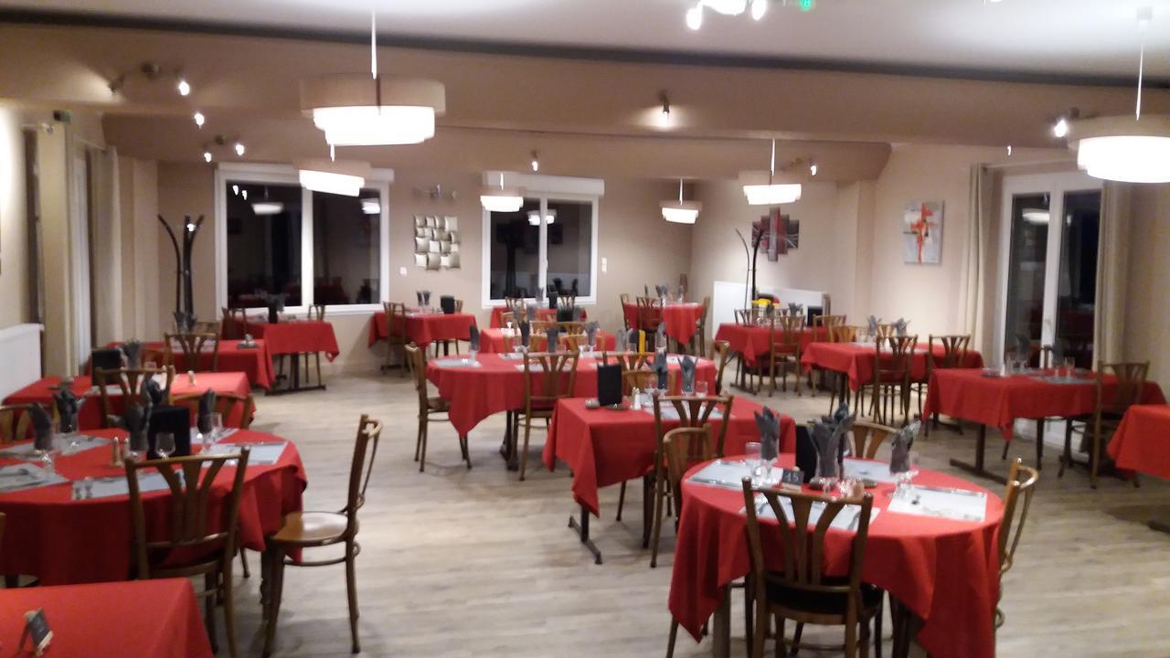 Auberge Des Etangs Roussent Zewnętrze zdjęcie